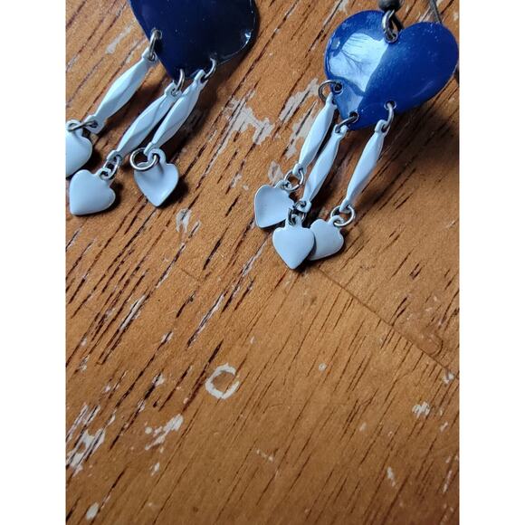 Vintage Metal Blue White Heart Drop Earrings - Picture 2 of 4